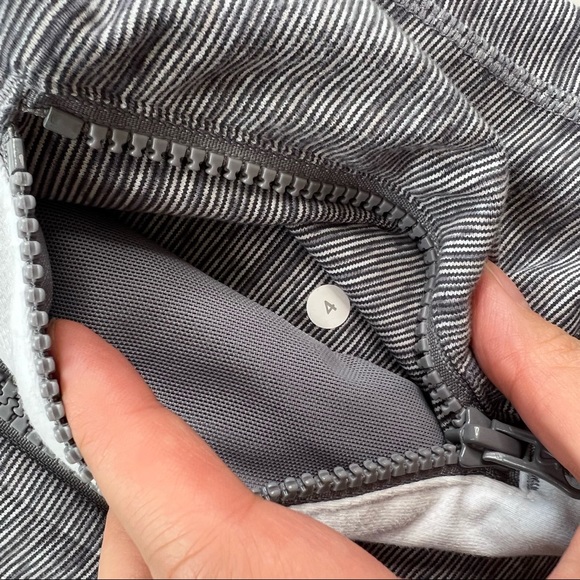 Lululemon Define Jacket Sz 4 Grey White - Picture 5 of 6